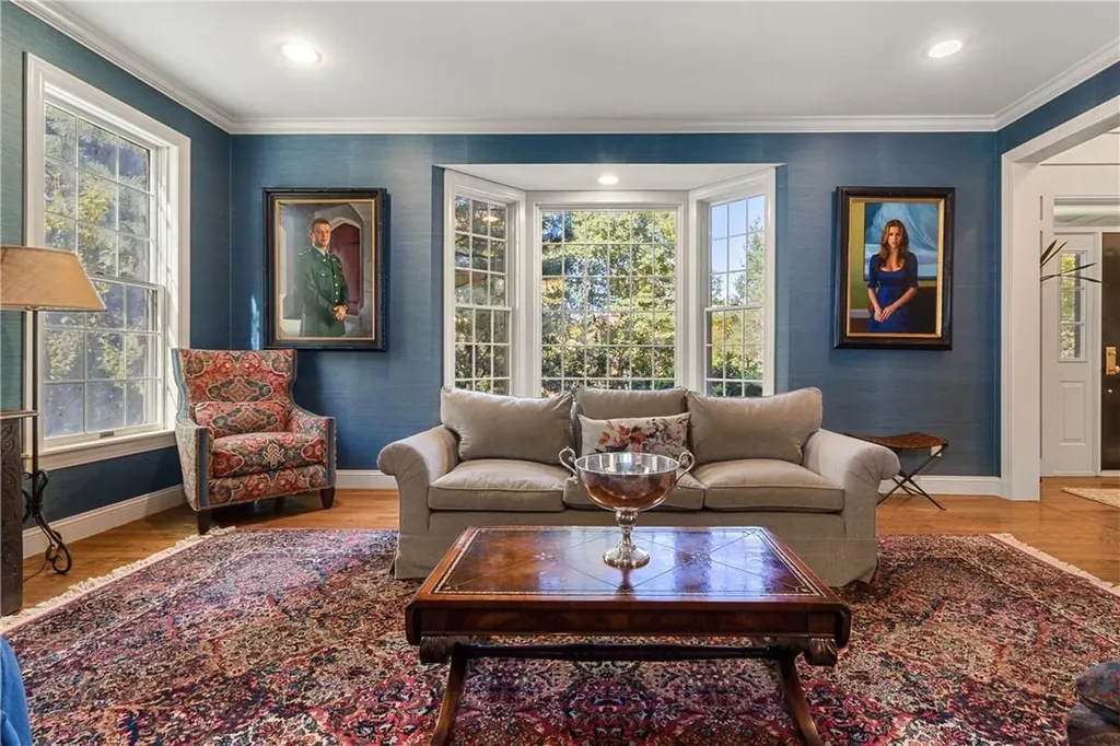 25 Spring House Road Pound Ridge NY 10576