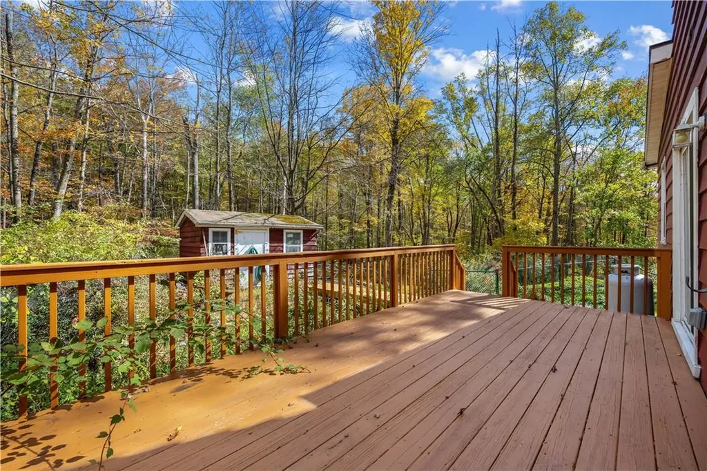 196 Gordon Road Carmel NY 10512
