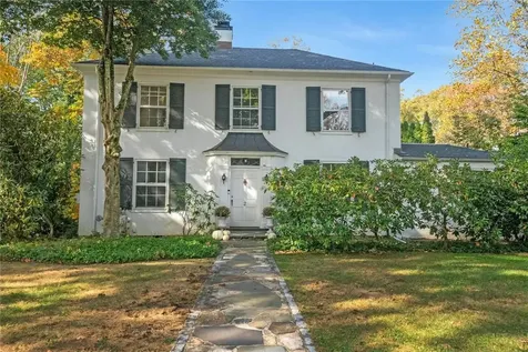 2 Apple Tree Close Chappaqua NY 10514