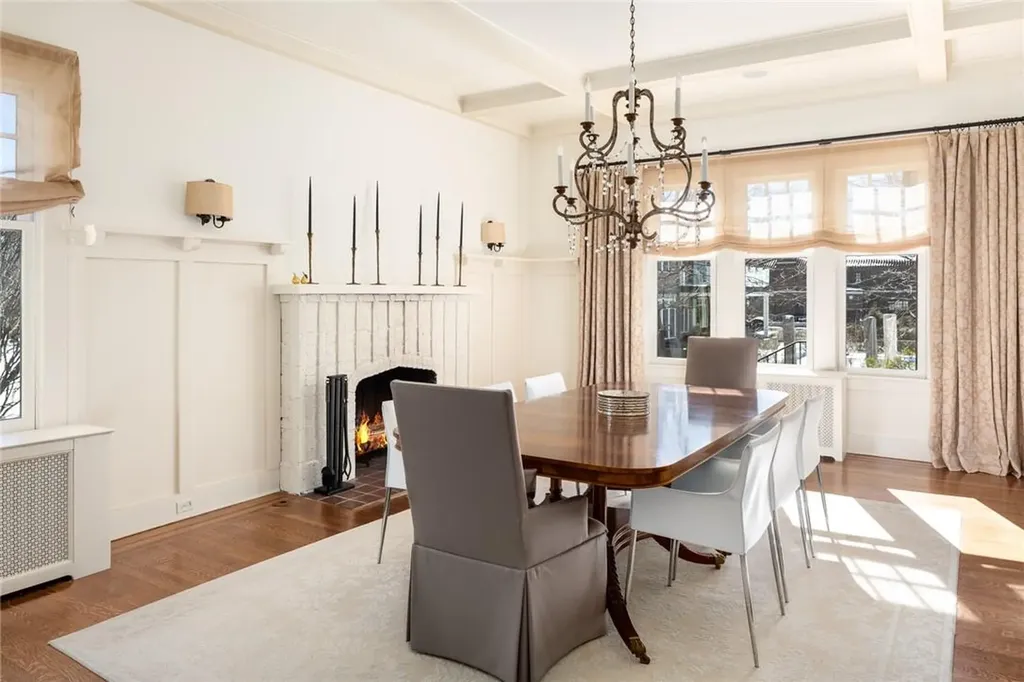 8 Pryer Lane Larchmont NY 10538
