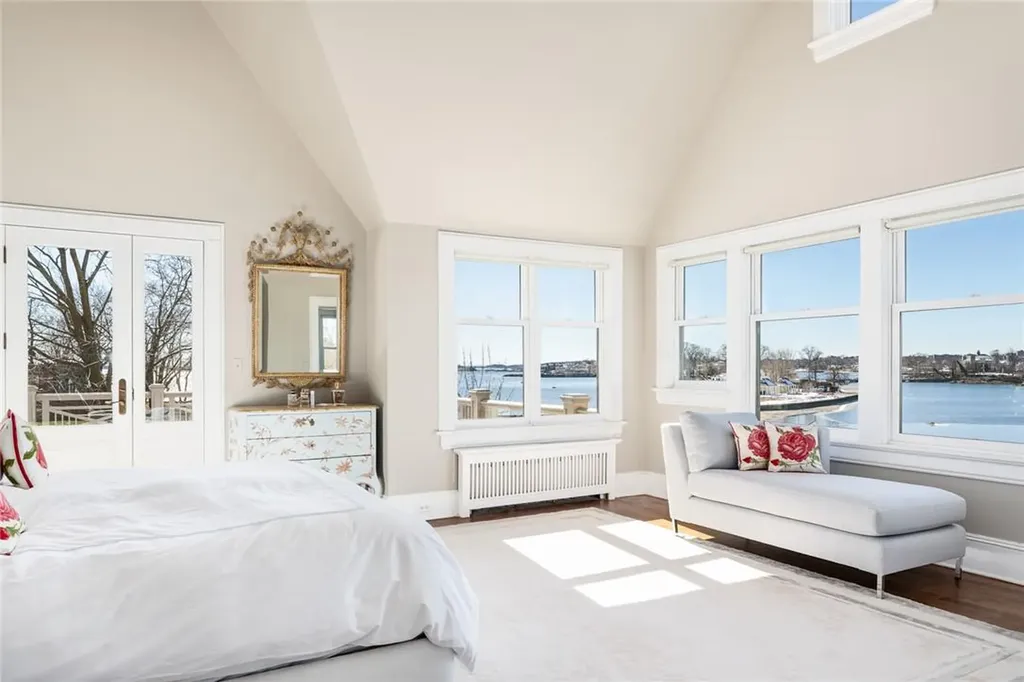 8 Pryer Lane Larchmont NY 10538