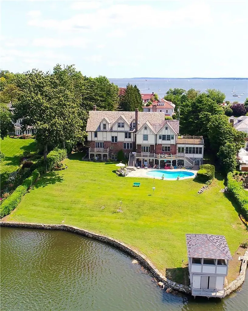 8 Pryer Lane Larchmont NY 10538