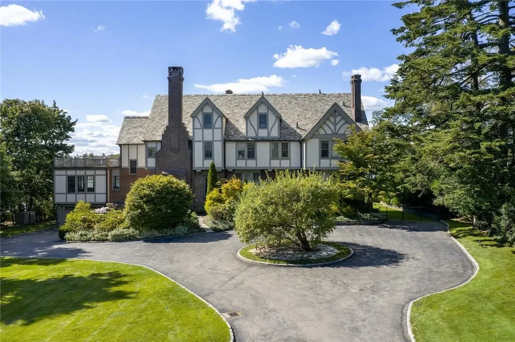 8 Pryer Lane Larchmont NY 10538