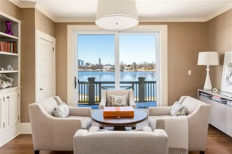 8 Pryer Lane Larchmont NY 10538