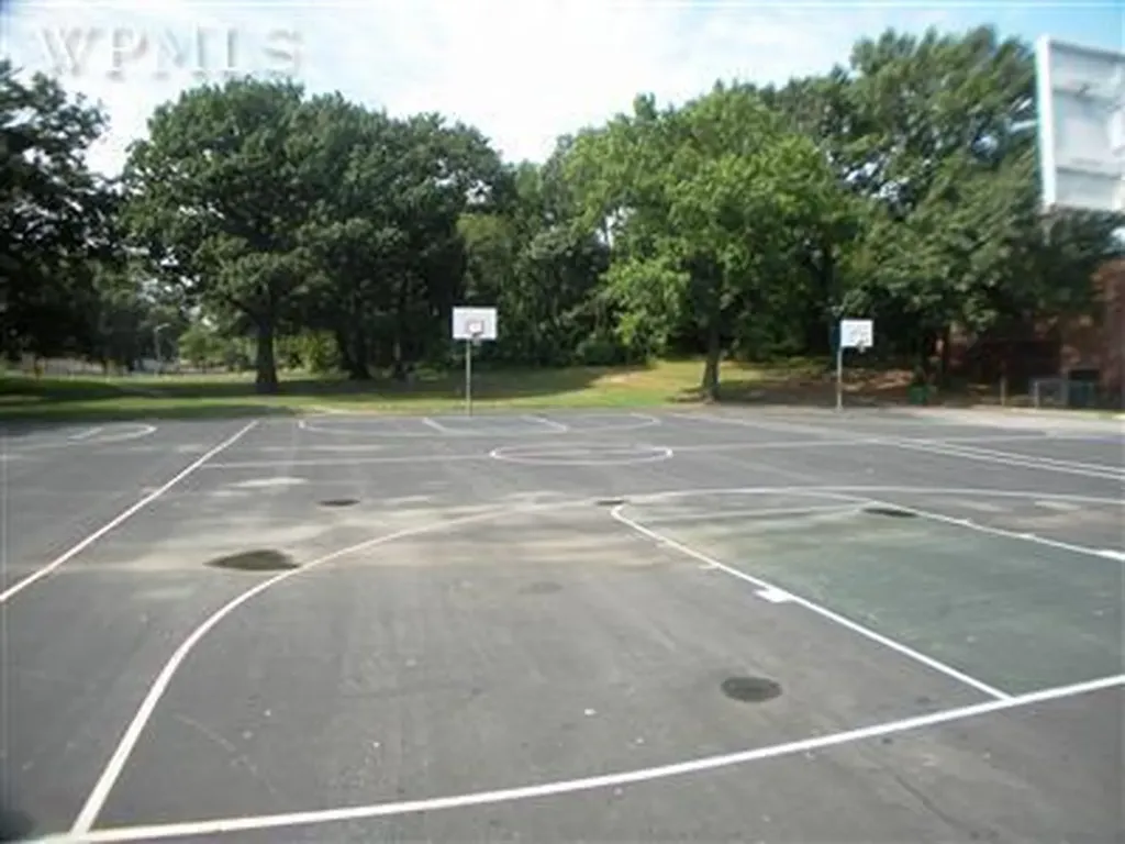 139 Beech Street Yonkers NY 10701
