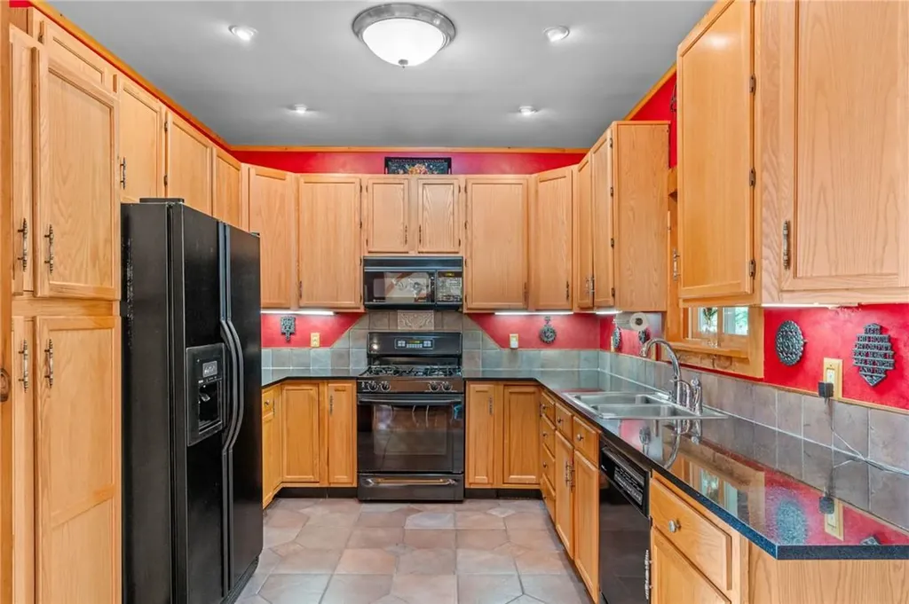 8 Heyden Road Shokan NY 12481