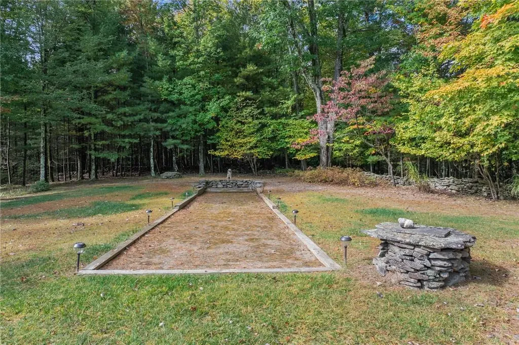 8 Heyden Road Shokan NY 12481