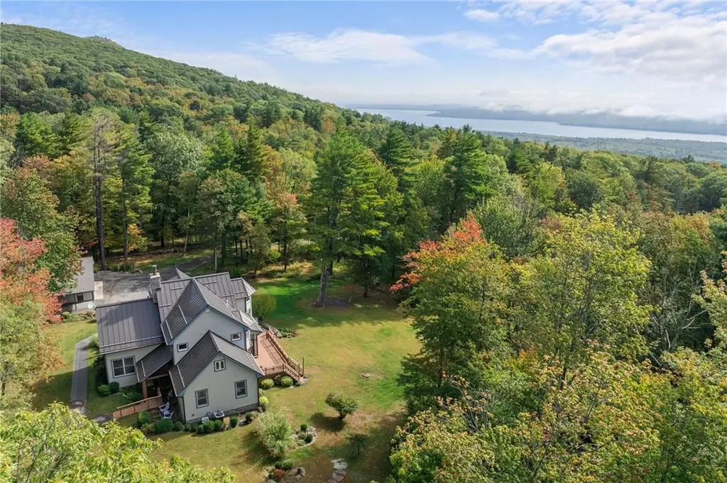 8 Heyden Road Shokan NY 12481