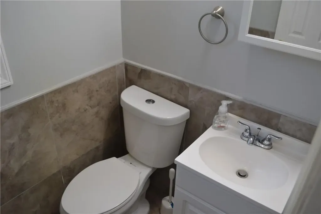 2 Forest Brook Road Nanuet NY 10954