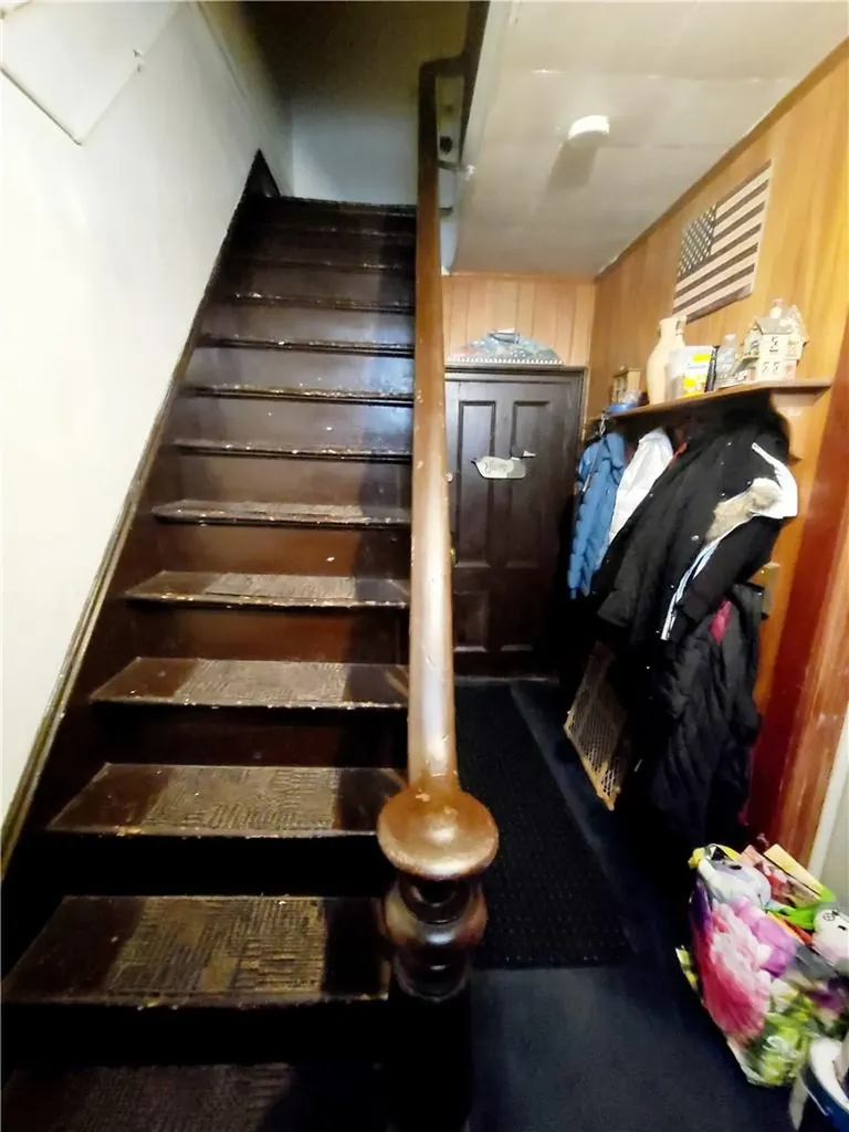 3 Spring Street Middletown NY 10940