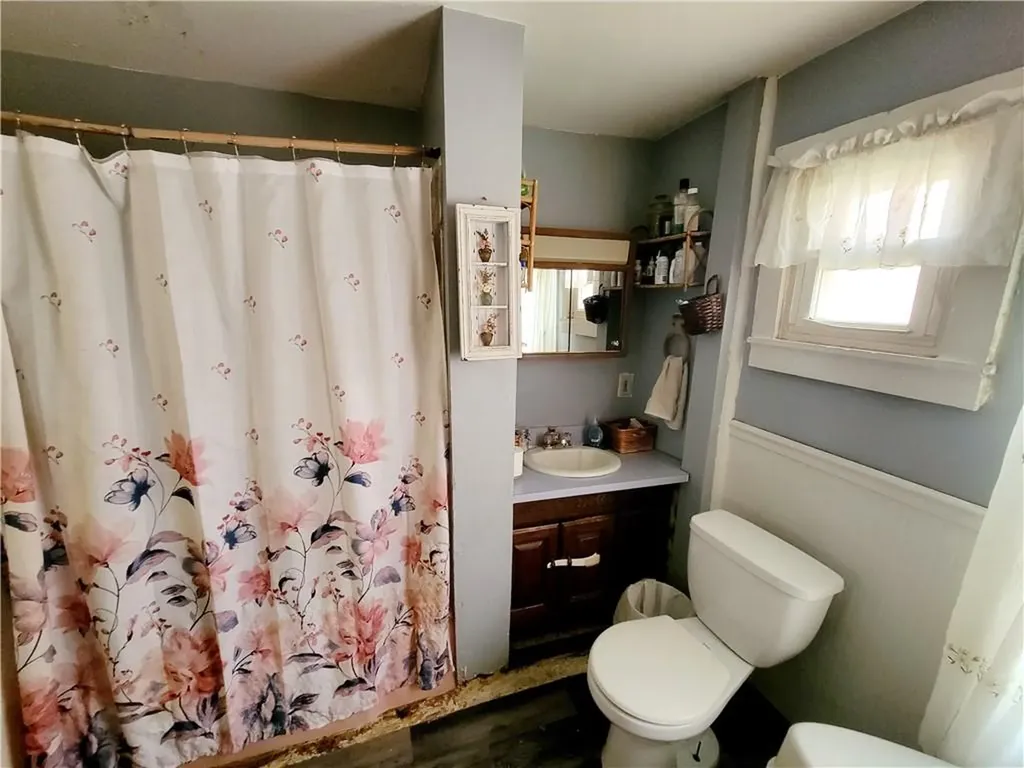 3 Spring Street Middletown NY 10940