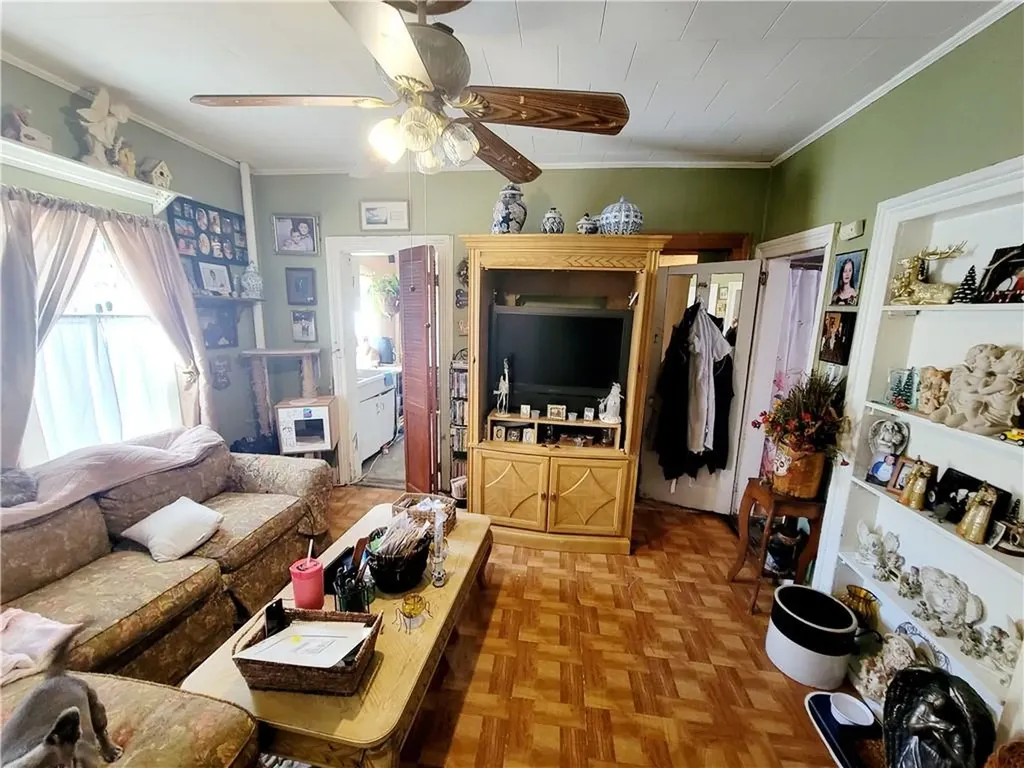 3 Spring Street Middletown NY 10940