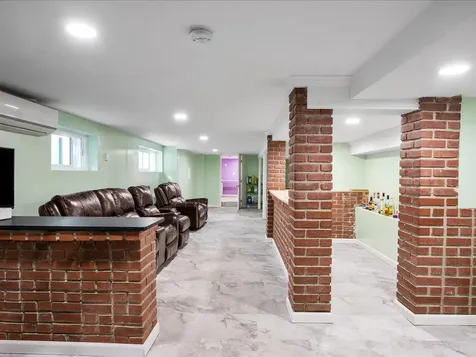 158 Princeton Drive Hartsdale NY 10530