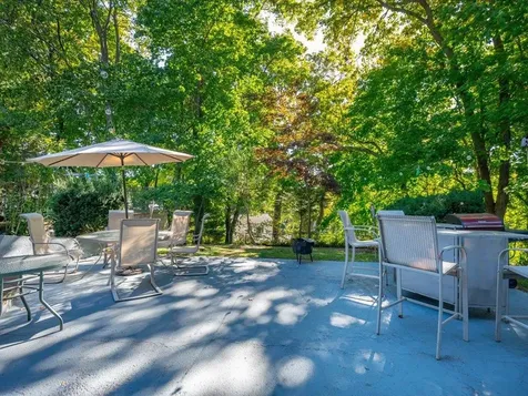 158 Princeton Drive Hartsdale NY 10530