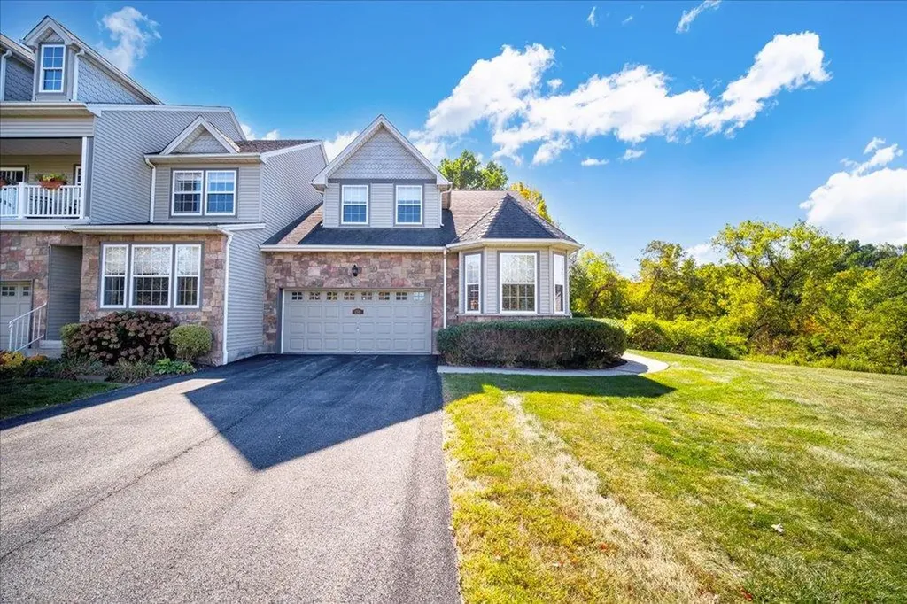 158 N River Drive Beacon NY 12508
