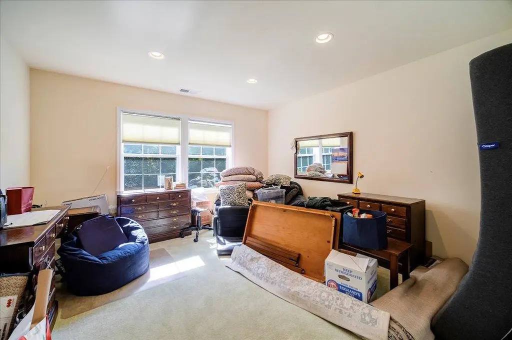 158 N River Drive Beacon NY 12508