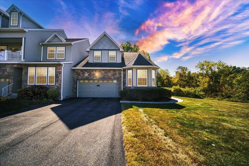 158 N River Drive Beacon NY 12508