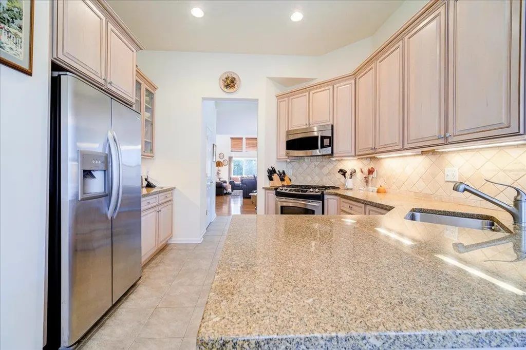 158 N River Drive Beacon NY 12508