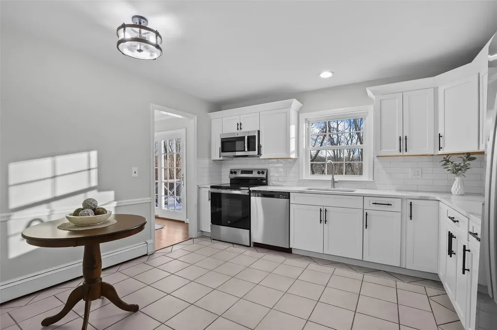 101 Harris Road Katonah NY 10536