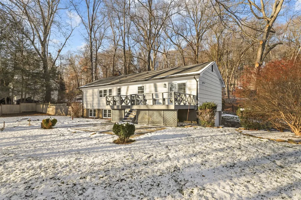 101 Harris Road Katonah NY 10536