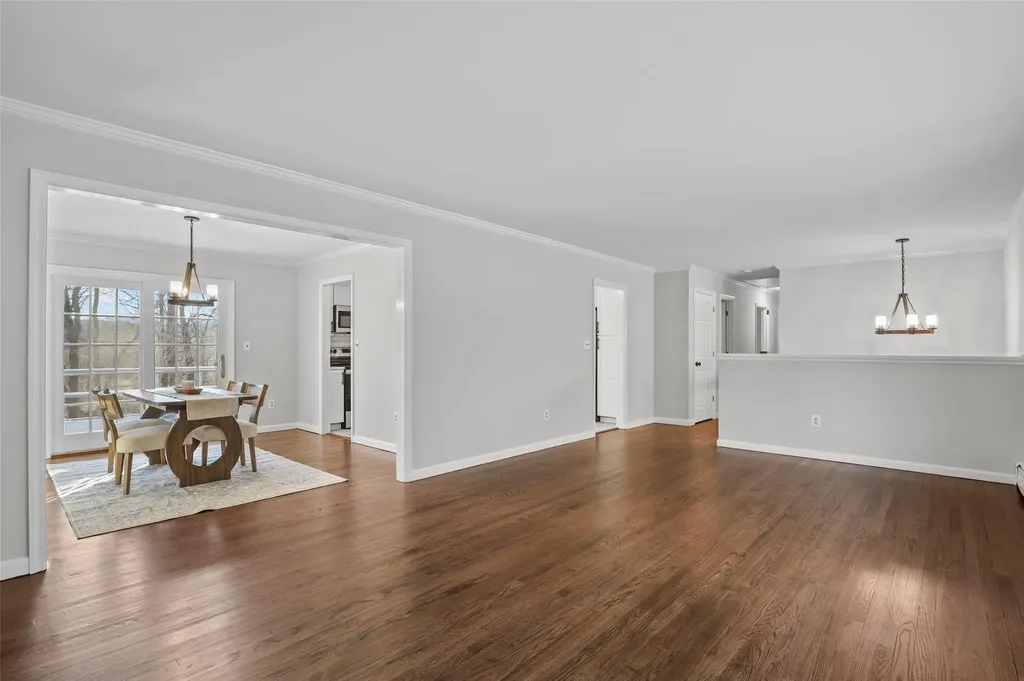 101 Harris Road Katonah NY 10536