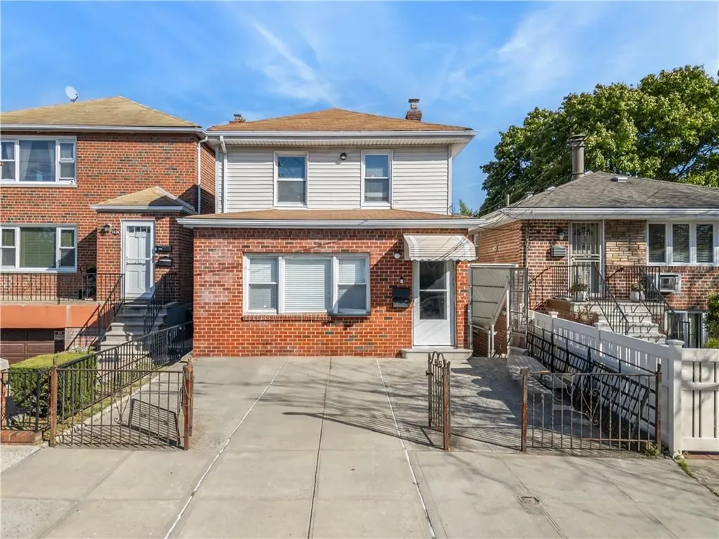 1620 Ohm Avenue Bronx NY 10465