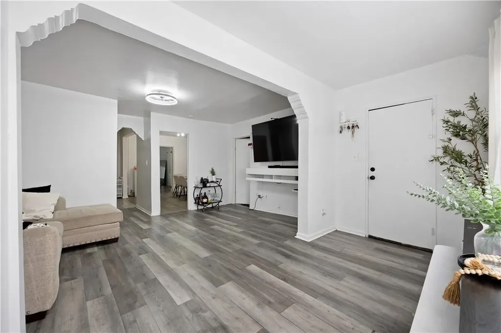 1620 Ohm Avenue Bronx NY 10465