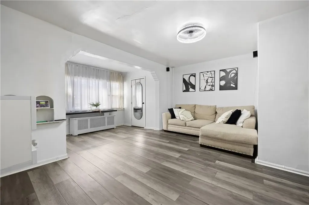 1620 Ohm Avenue Bronx NY 10465