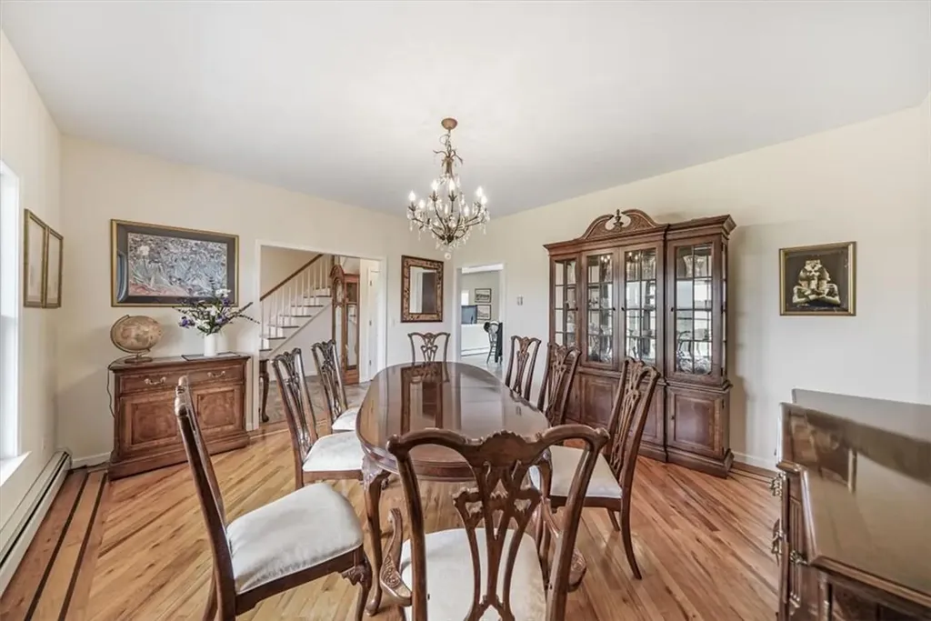 44 Kings Lane Slate Hill NY 10973