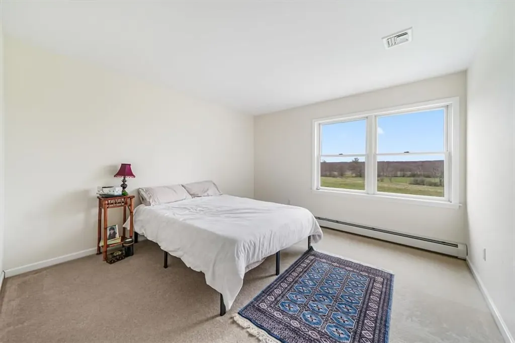44 Kings Lane Slate Hill NY 10973