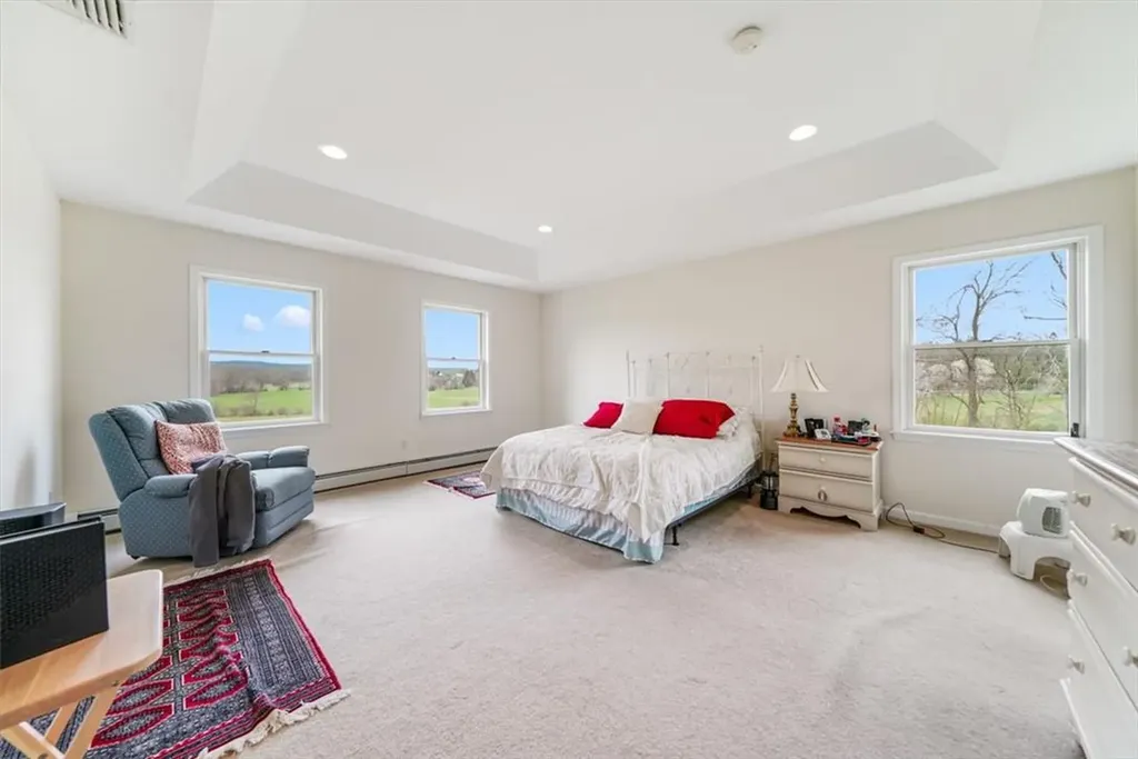 44 Kings Lane Slate Hill NY 10973