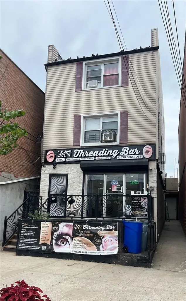 3797 E Tremont Avenue Bronx NY 10465