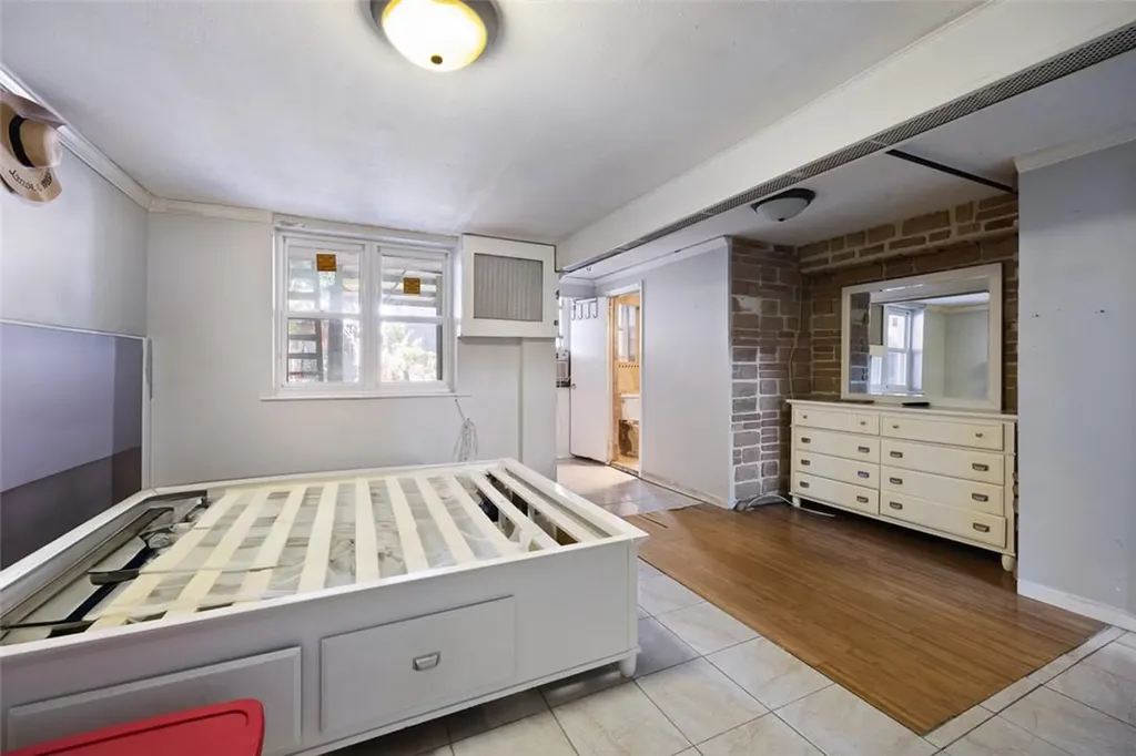 4428 Bedford Avenue Brooklyn NY 11229