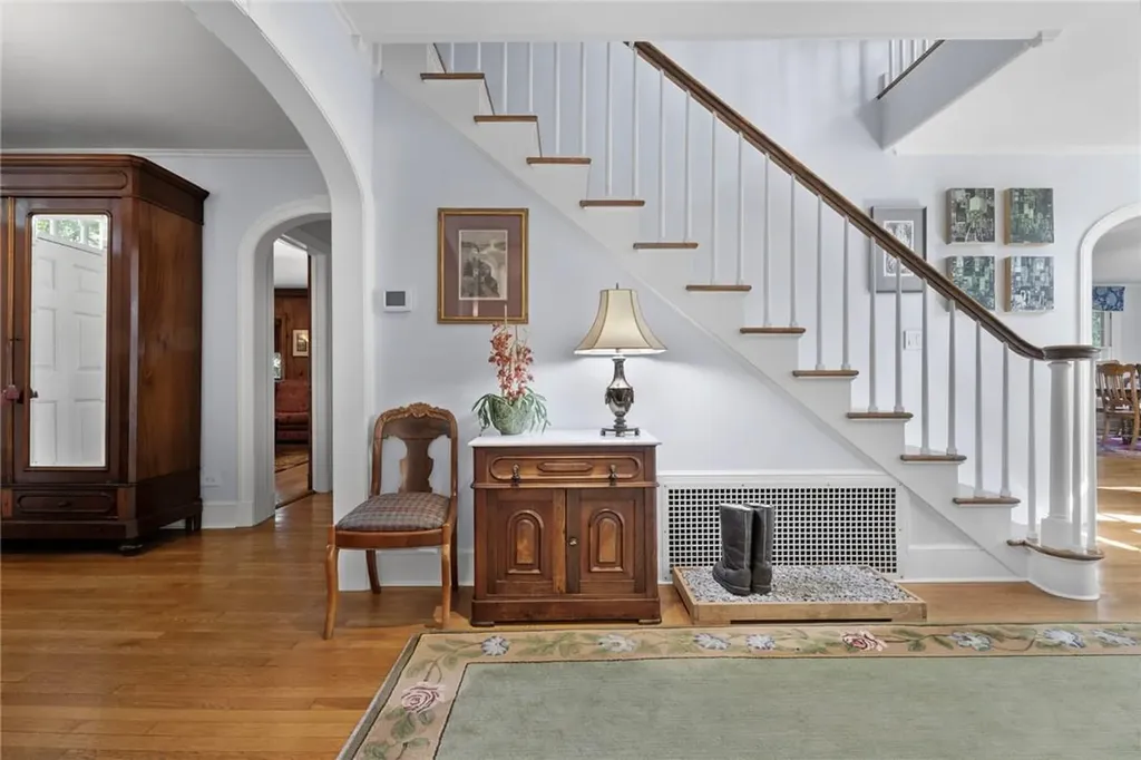 5022 Waldo Avenue Bronx NY 10471