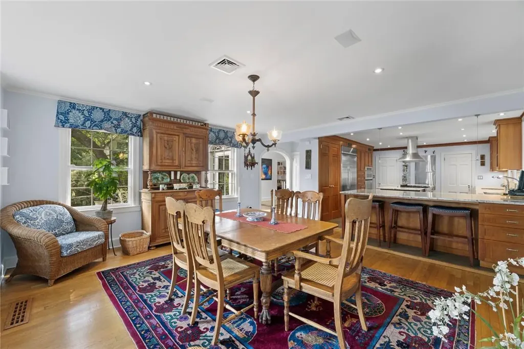 5022 Waldo Avenue Bronx NY 10471
