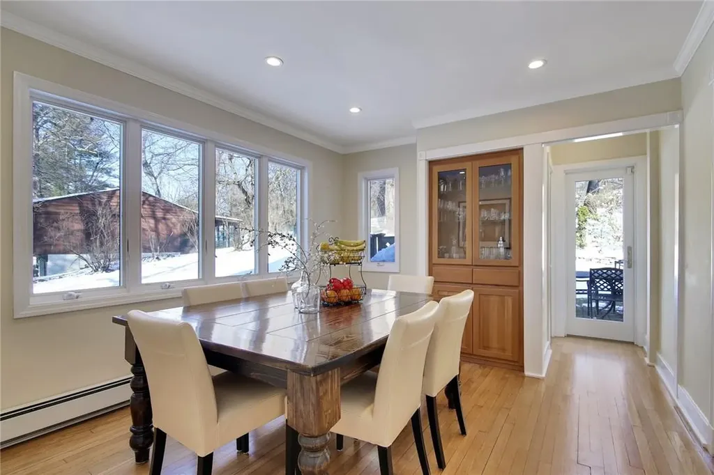 1159 Dobbs Ferry Road White Plains NY 10607