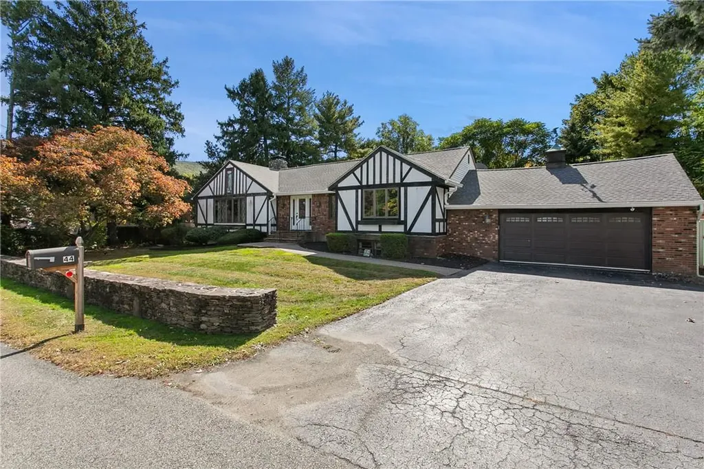 44 Kip Drive Fishkill NY 12524