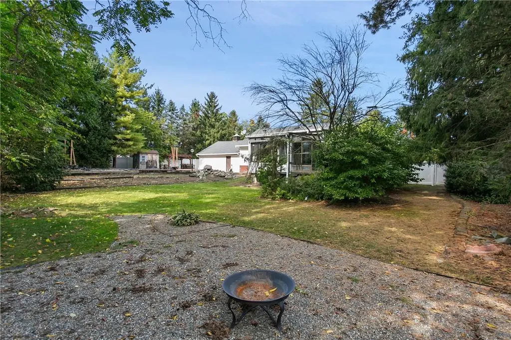 44 Kip Drive Fishkill NY 12524