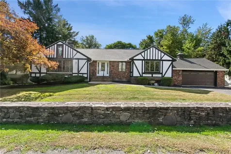 44 Kip Drive Fishkill NY 12524