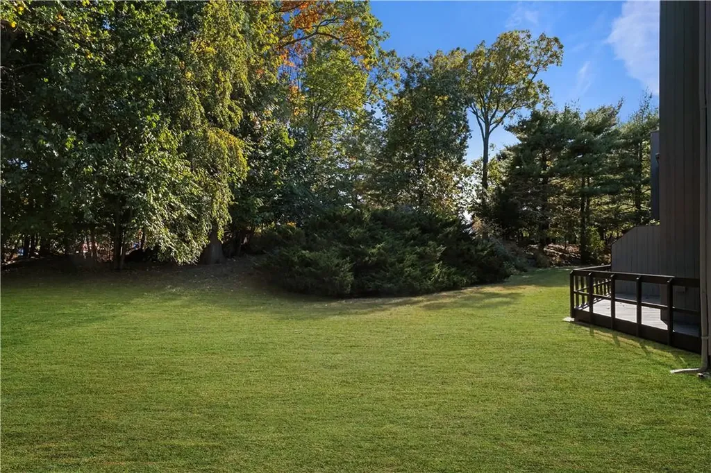 339 Old Cedar Road Hartsdale NY 10530