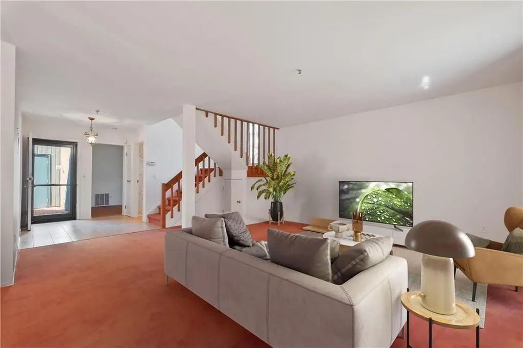 339 Old Cedar Road Hartsdale NY 10530