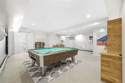 21 Edgewood Road Hartsdale NY 10530