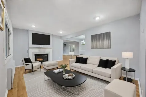 21 Edgewood Road Hartsdale NY 10530