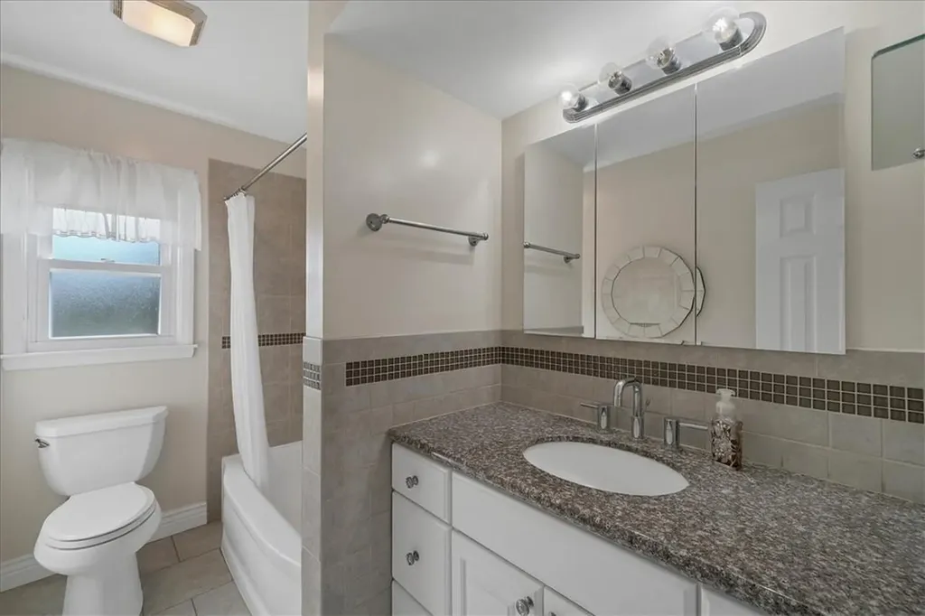34 Lenape Road Pearl River NY 10965