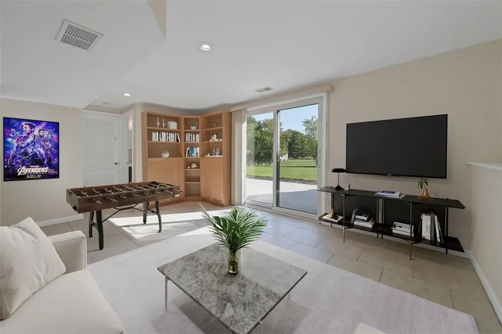34 Lenape Road Pearl River NY 10965