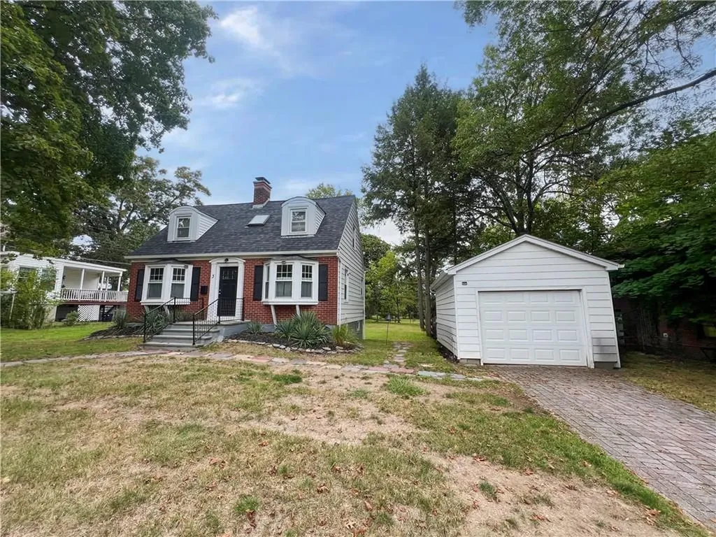 3 Elmwood Avenue Poughkeepsie NY 12603
