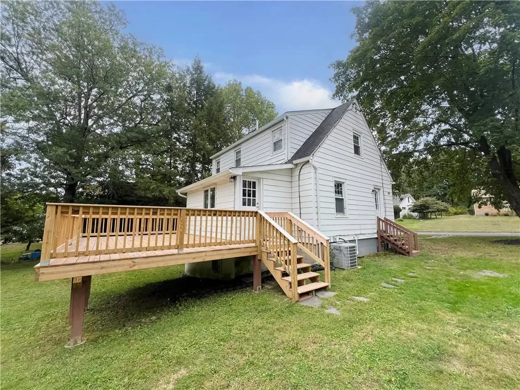 3 Elmwood Avenue Poughkeepsie NY 12603