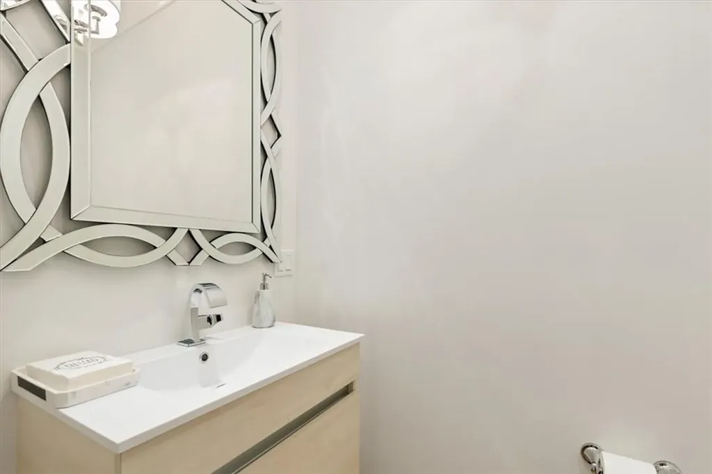 1 Hawthorne Place Rye NY 10580