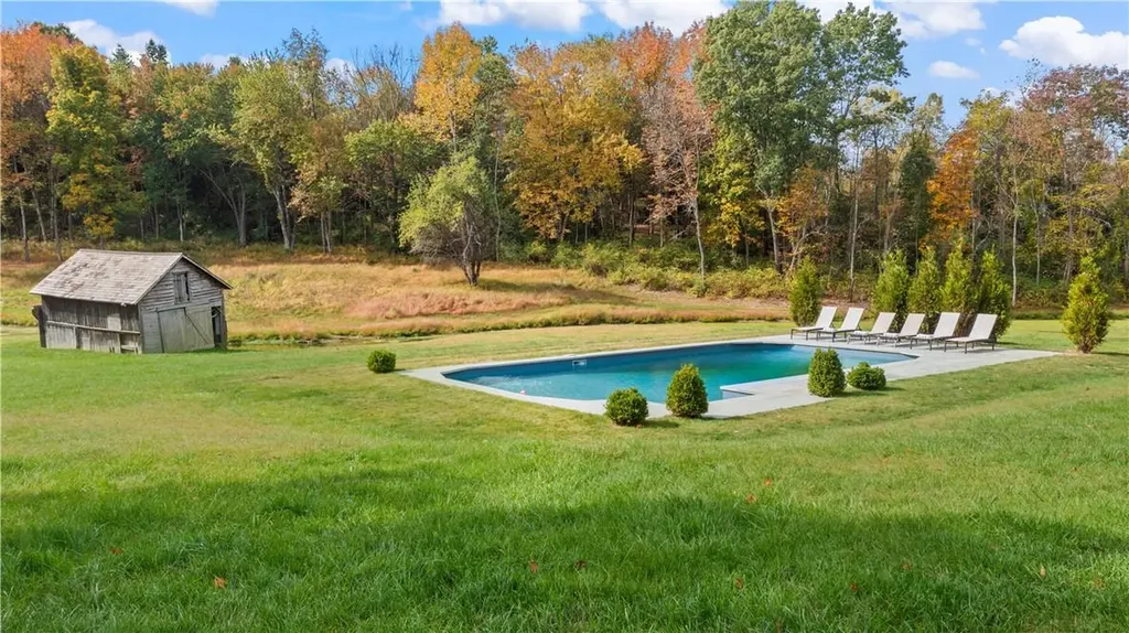 433 Rapp Road Kinderhook NY 12184