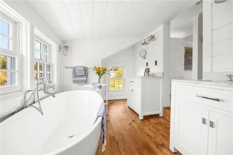 433 Rapp Road Kinderhook NY 12184